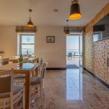 Marina Pallatium Premium Floor Kamien Pomorski Bagian luar foto