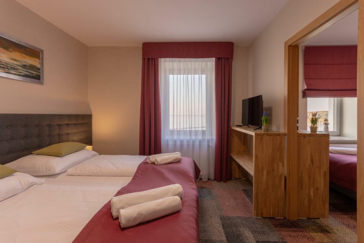 Marina Pallatium Premium Floor Kamien Pomorski Bagian luar foto