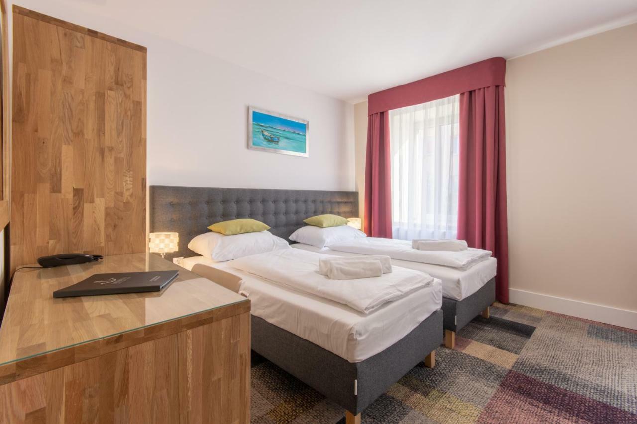 Marina Pallatium Premium Floor Kamien Pomorski Bagian luar foto