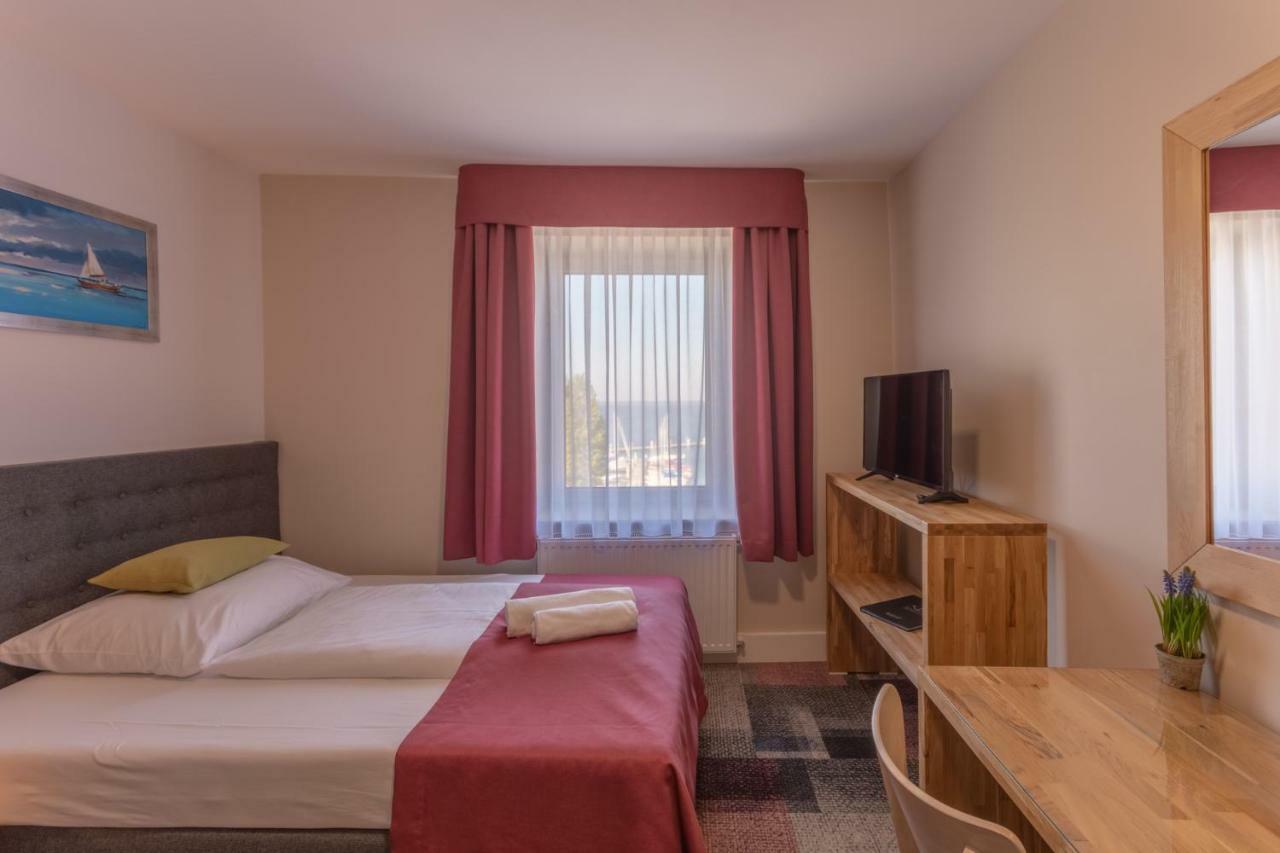 Marina Pallatium Premium Floor Kamien Pomorski Bagian luar foto