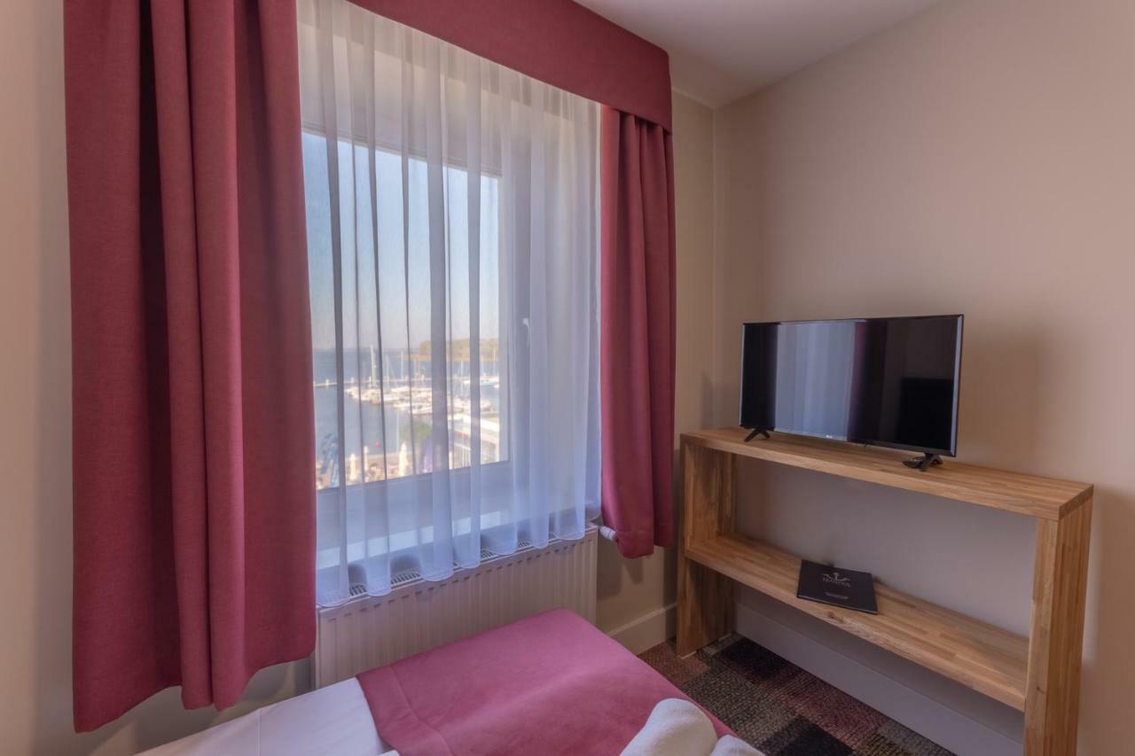 Marina Pallatium Premium Floor Kamien Pomorski Bagian luar foto
