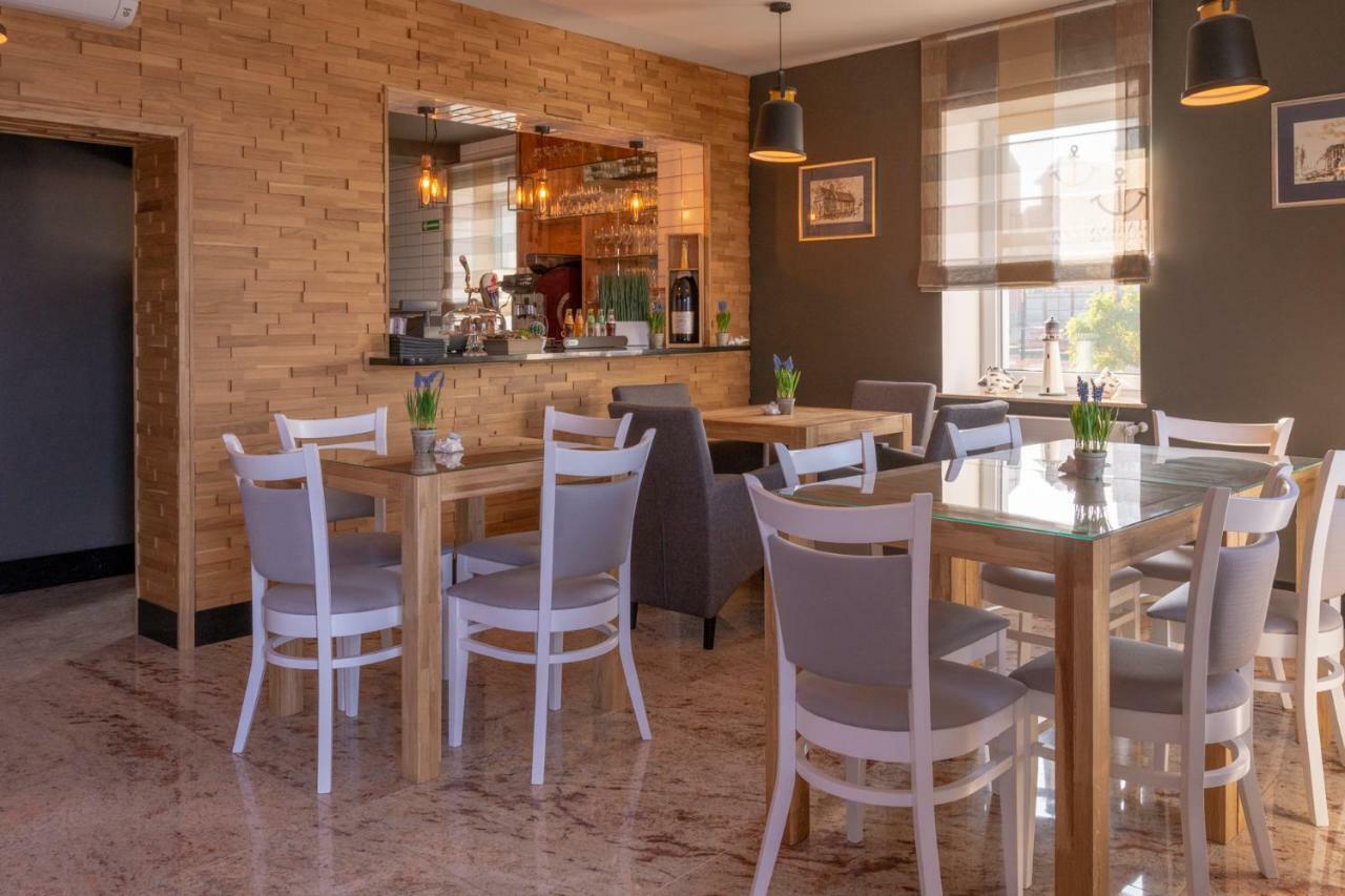 Marina Pallatium Premium Floor Kamien Pomorski Bagian luar foto